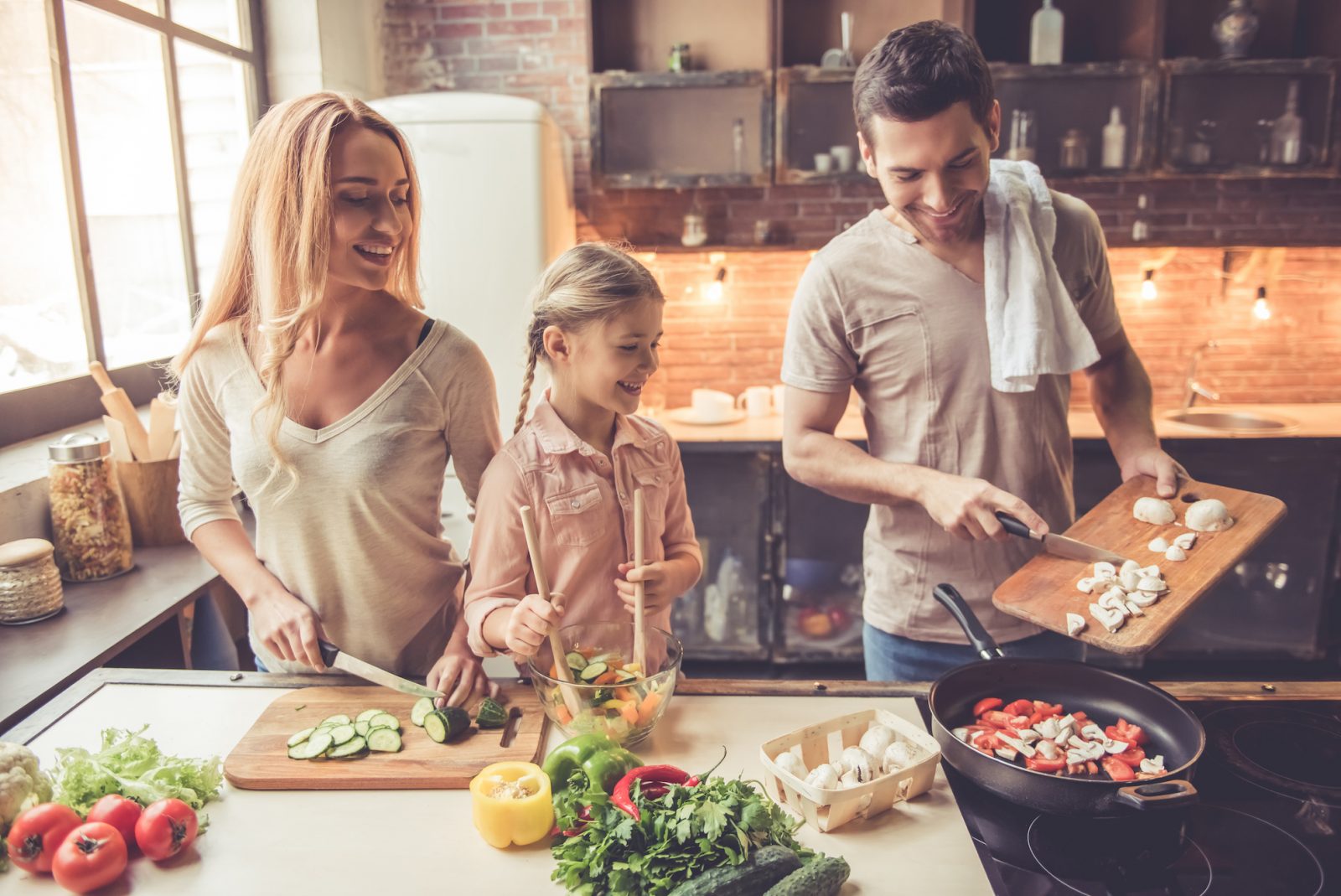 Making Meals vs Eating Out!